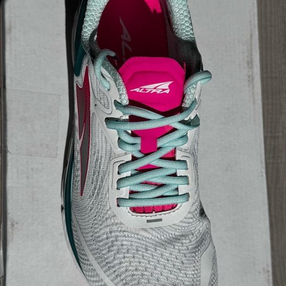 NIB Women’s Size Women's Altra Torin 5, Deep Teal/Pink, Size 7 B - Picture 7 of 12